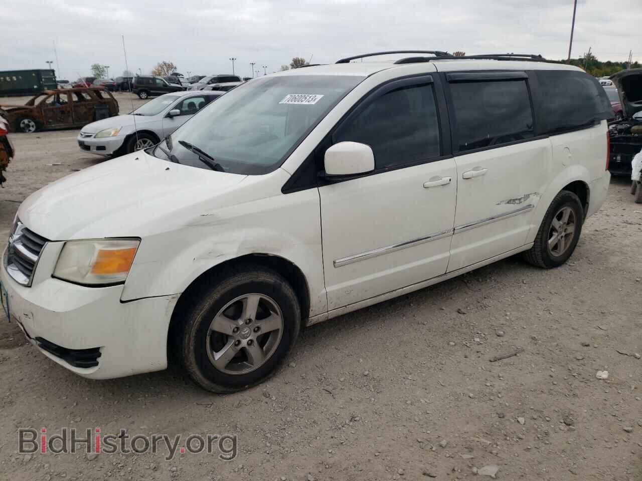 Photo 2D8HN54P08R131943 - DODGE CARAVAN 2008