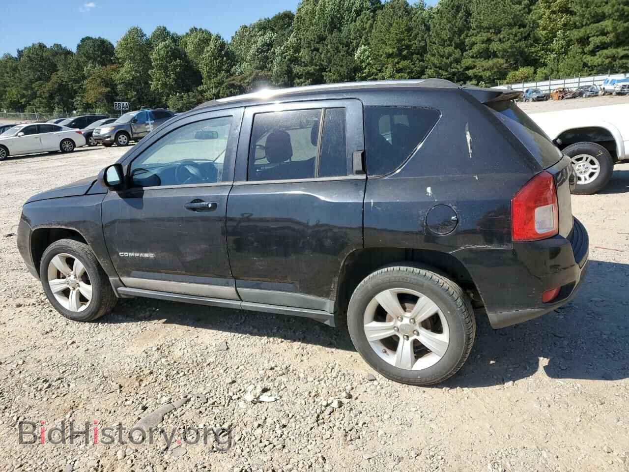 2011 JEEP COMPASS - VIN: 1J4NT1FA0BD139358 - Photo 2
