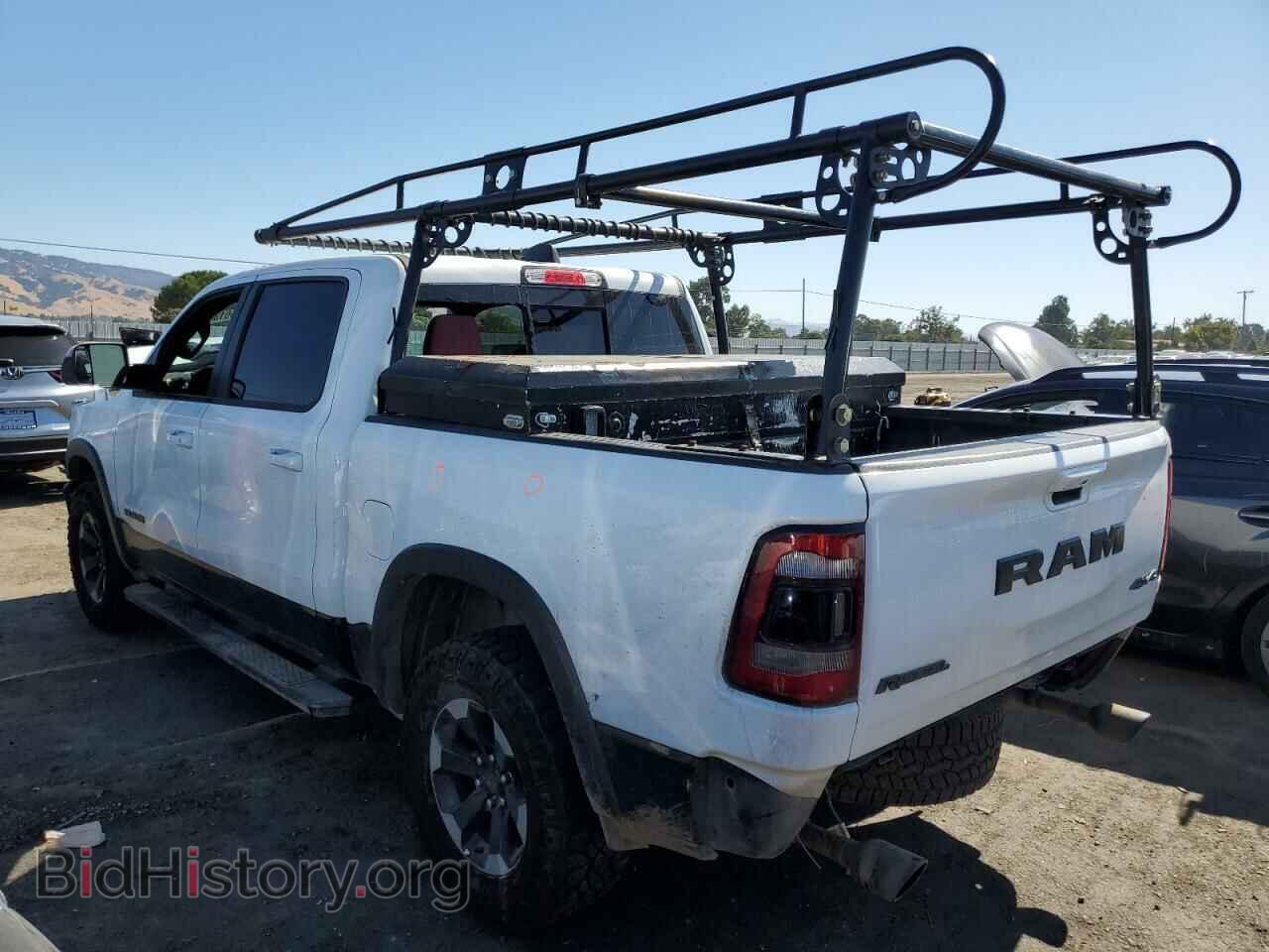 2020 RAM 1500 - VIN: 1C6SRFLT8LN199255 - Фото 2