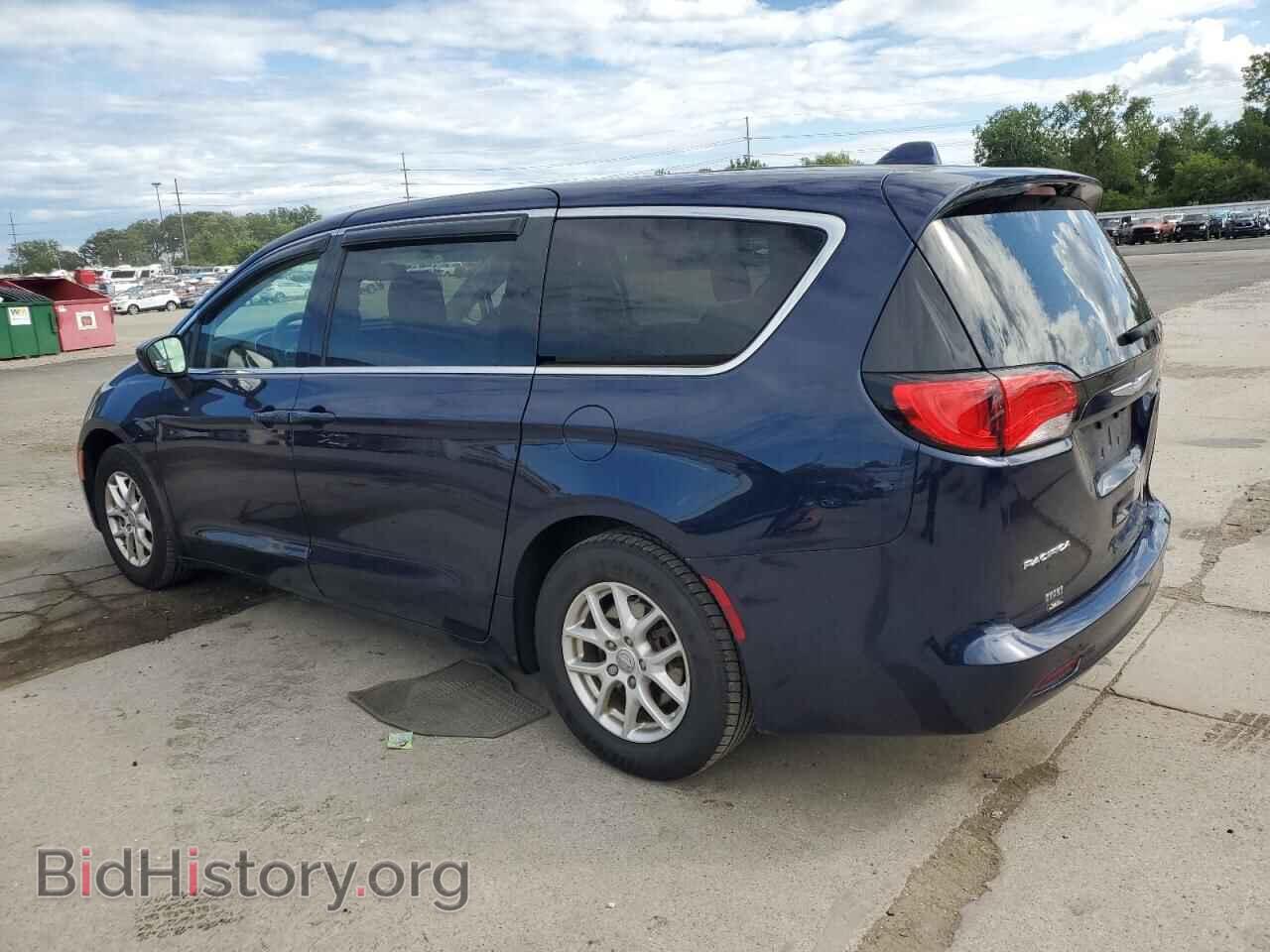 2017 CHRYSLER PACIFICA - VIN: 2C4RC1DG7HR515705 - Photo 2
