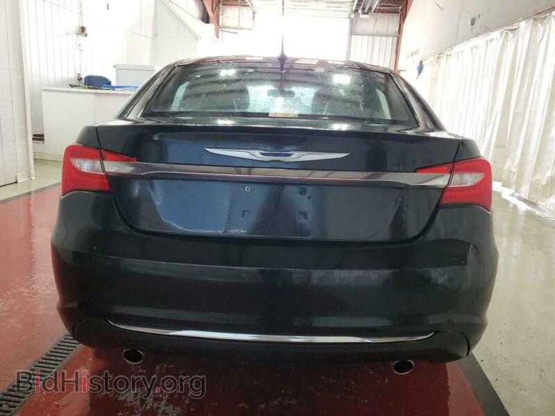 2011 Chrysler 200 (VIN 1C3BC2FG3BN519053) — фото 6 из 12