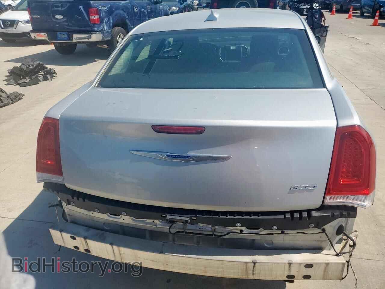 2019 CHRYSLER 300 - VIN: 2C3CCAAGXKH604941 - Фото 6