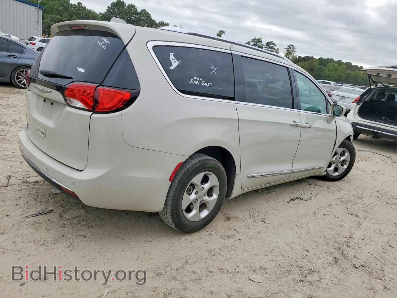 2017 CHRYSLER PACIFICA - VIN: 2C4RC1EG7HR644543 - Фото 3