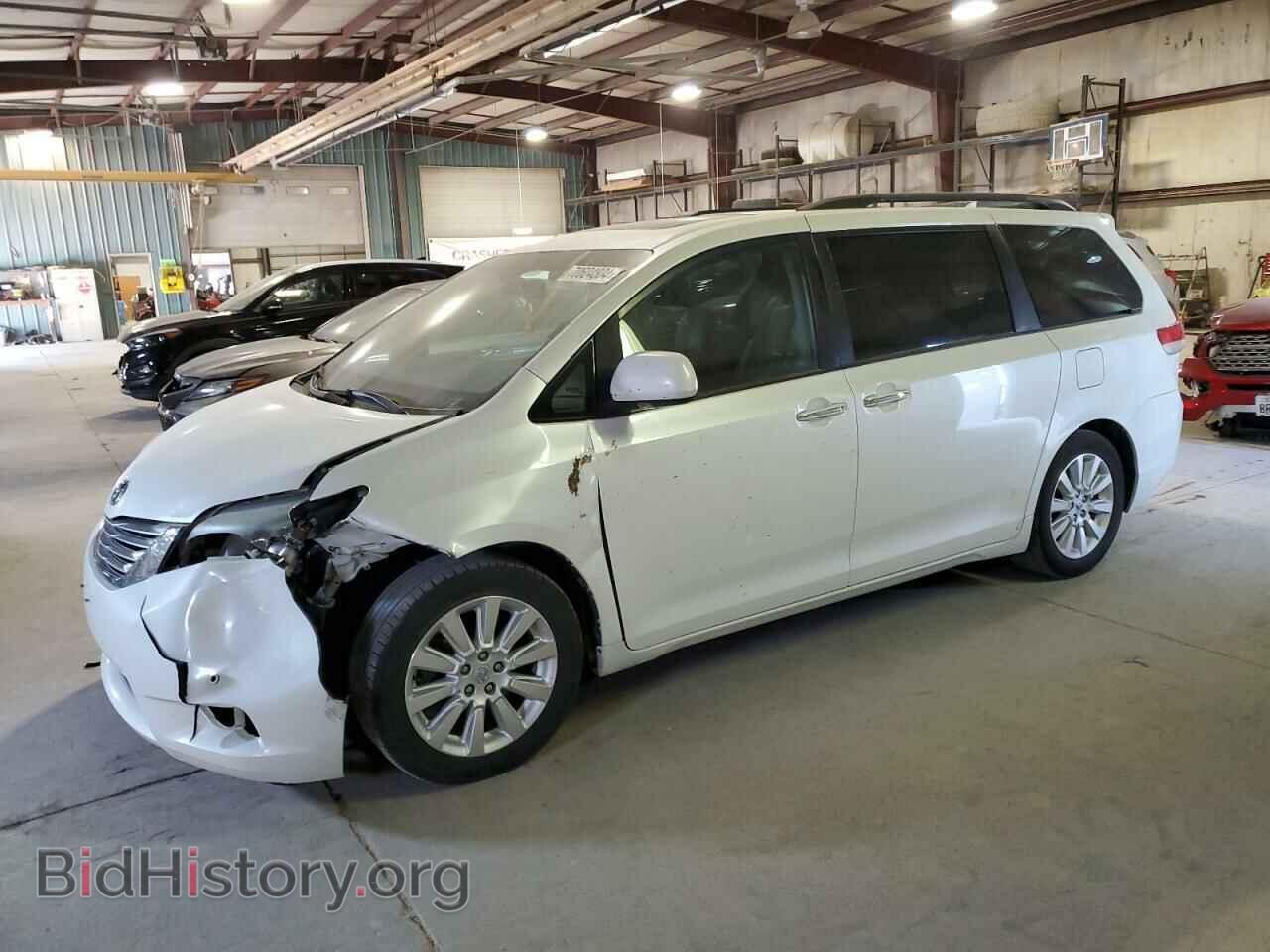 Фотография 5TDYK3DC3BS084589 - TOYOTA All Models 2011