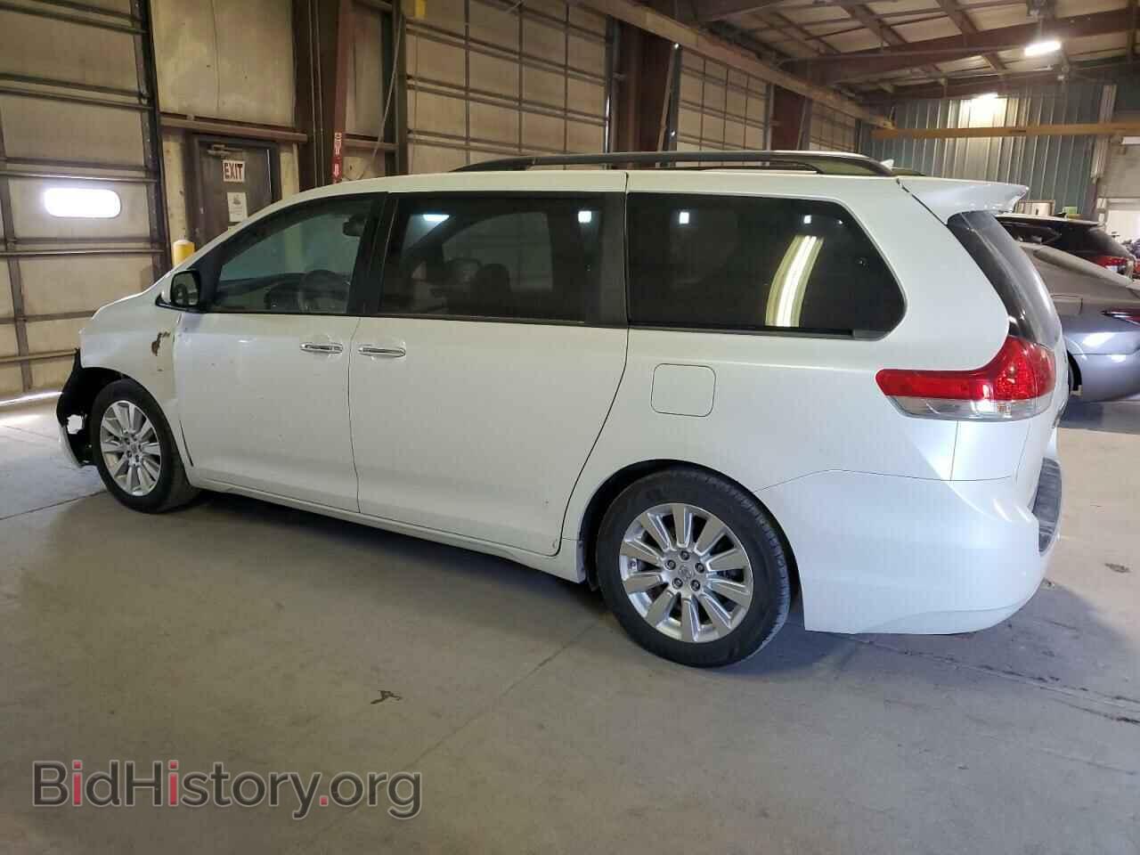 2011 TOYOTA All Models - VIN: 5TDYK3DC3BS084589 - Фото 2