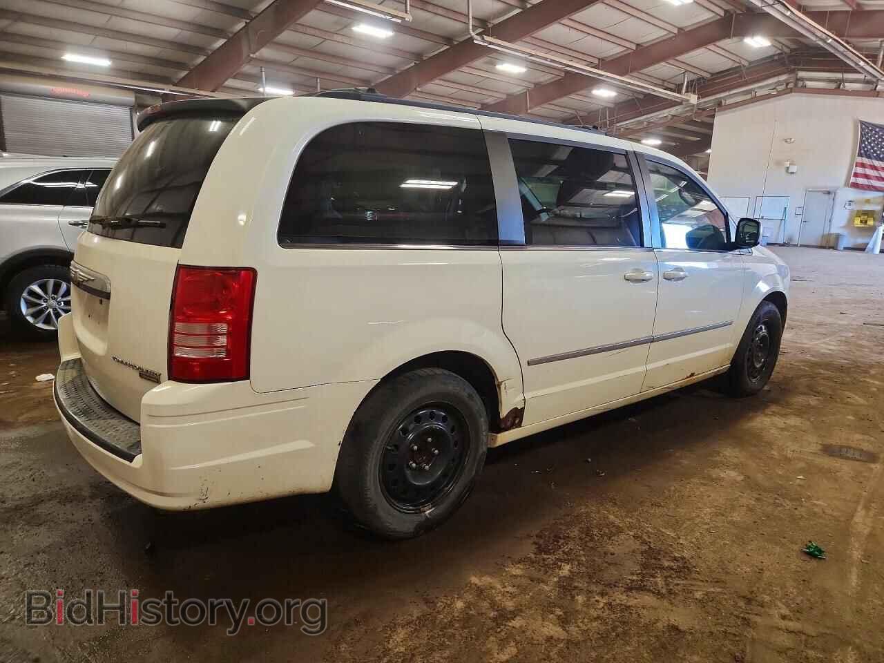 2010 CHRYSLER MINIVAN - VIN: 2A4RR5D12AR206466 - Photo 3