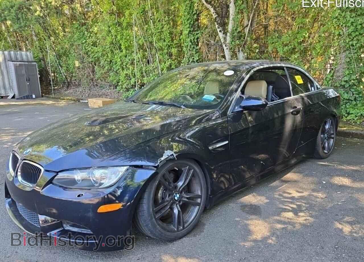 2011 BMW M3 - VIN: WBSDX9C55BE784070 - Photo 2
