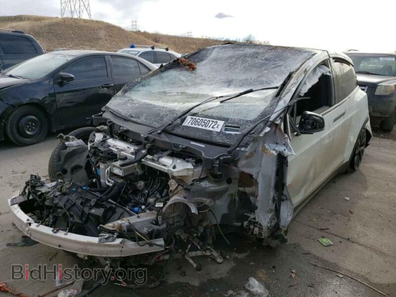 2022 Tesla MODEL X (VIN 7SAXCBE69NF339074) — photo 1 of 12, Copart, damage: all over