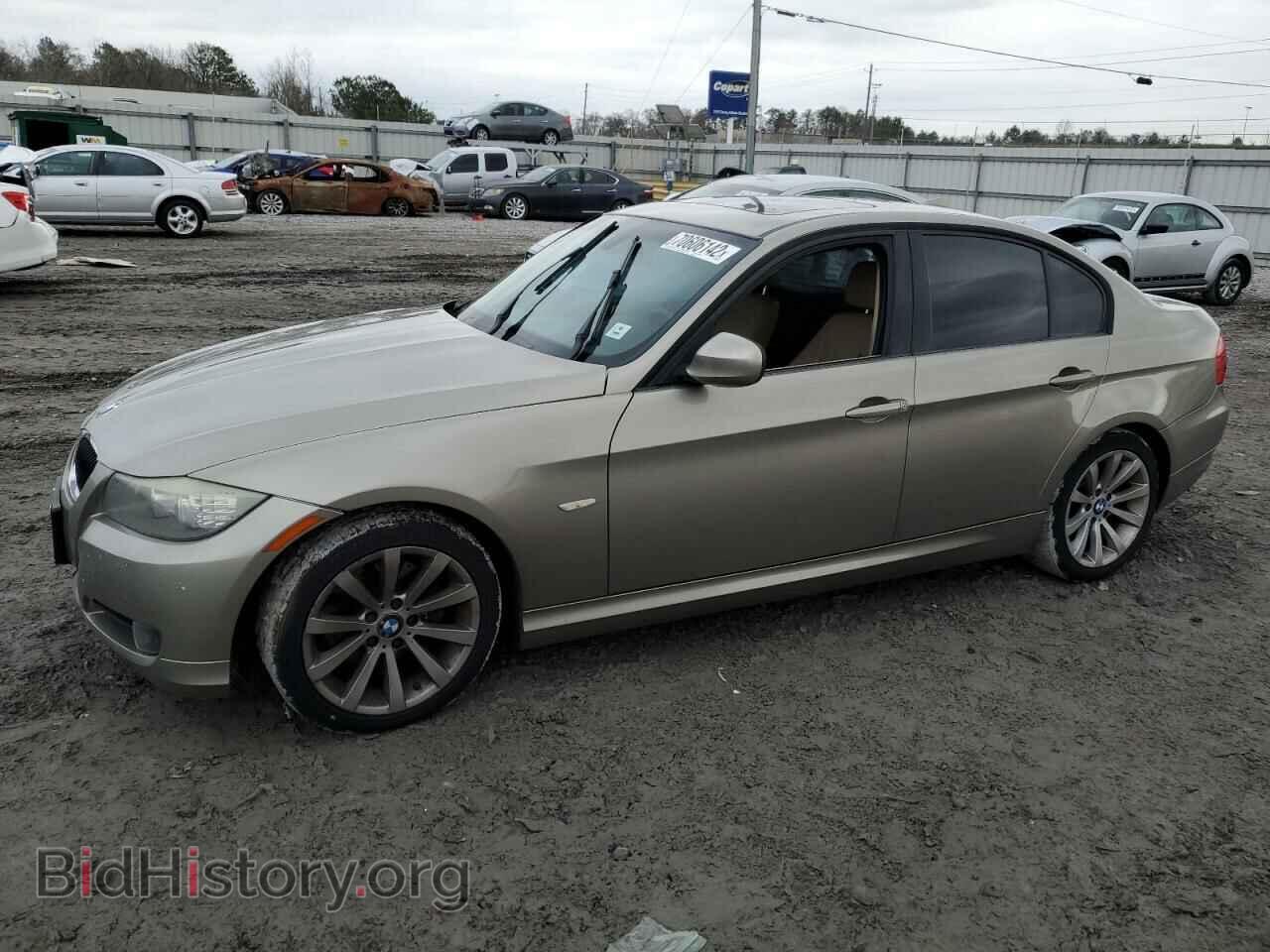 Photo WBAPH7C50BE852486 - BMW 3 SERIES 2011
