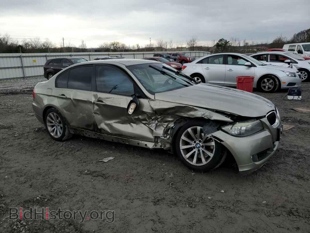 2011 BMW 3 SERIES - VIN: WBAPH7C50BE852486 - Фото 4