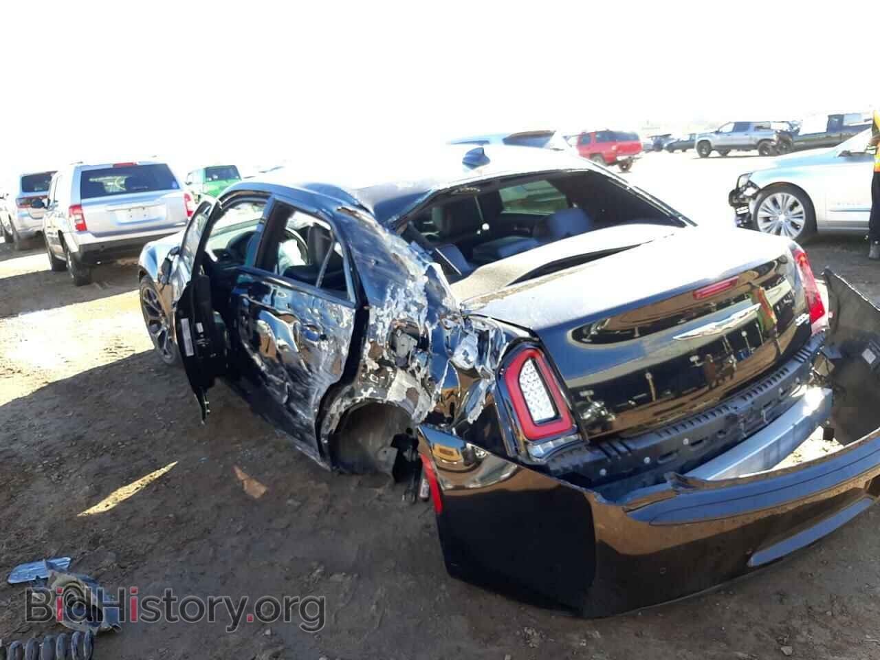 2019 CHRYSLER 300 - VIN: 2C3CCABG0KH603523 - Фото 3
