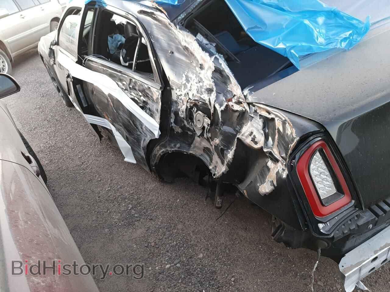 2019 CHRYSLER 300 - VIN: 2C3CCABG0KH603523 - Фото 10