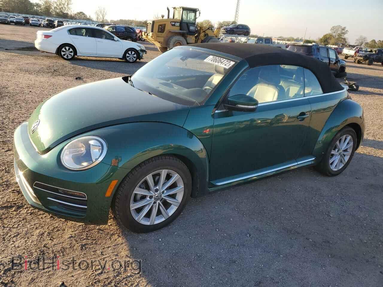 Photo 3VW517AT2HM805329 - VOLKSWAGEN BEETLE 2017