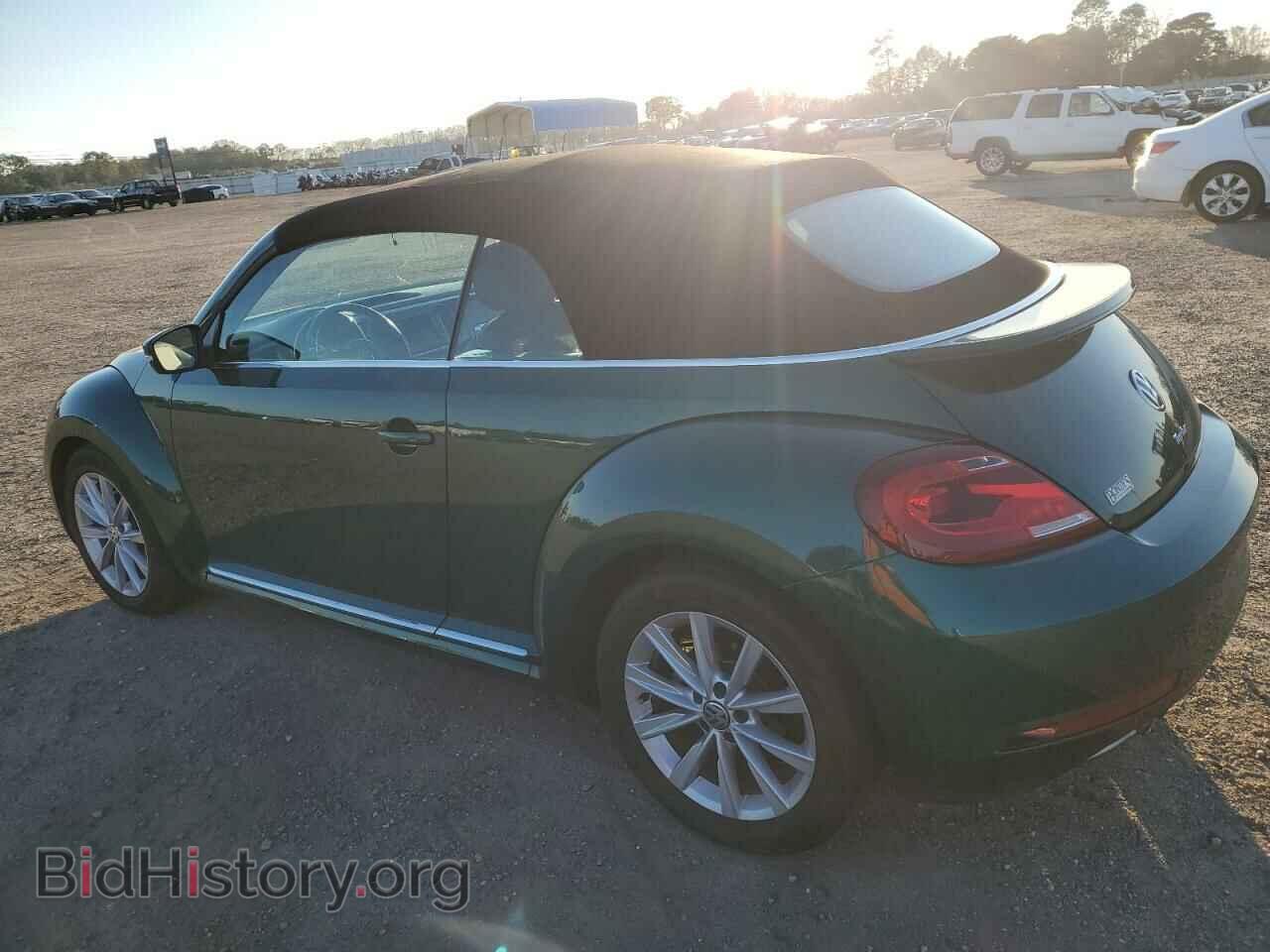 2017 VOLKSWAGEN BEETLE - VIN: 3VW517AT2HM805329 - Фото 2