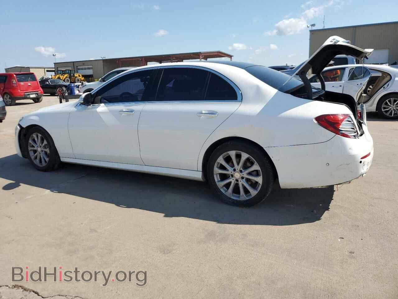 2017 MERCEDES-BENZ E-CLASS - VIN: WDDZF4KB3HA023036 - Фото 2