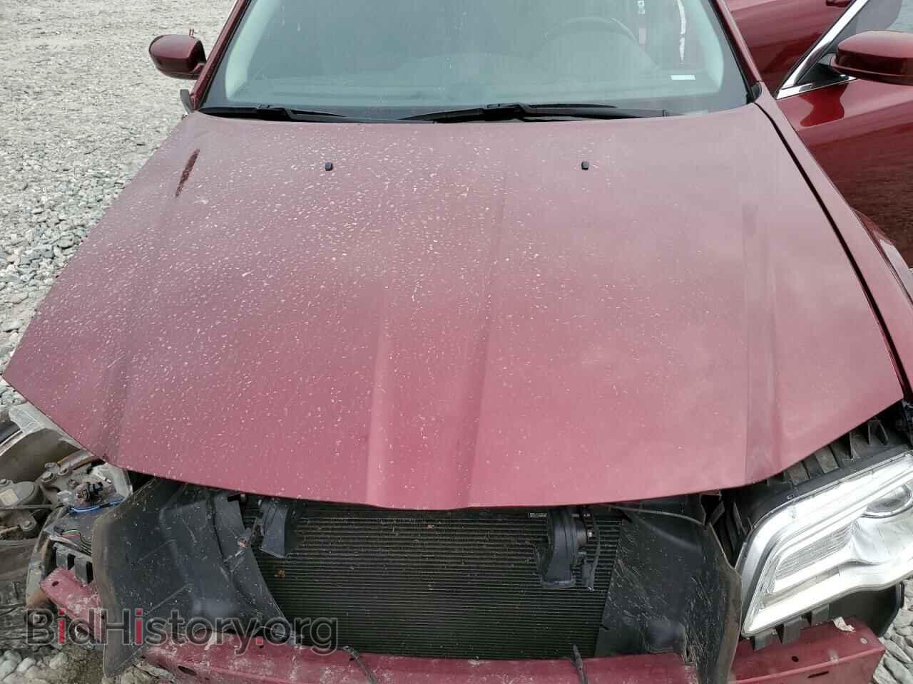 2019 CHRYSLER 300 - VIN: 2C3CCAAG6KH610347 - Фото 11
