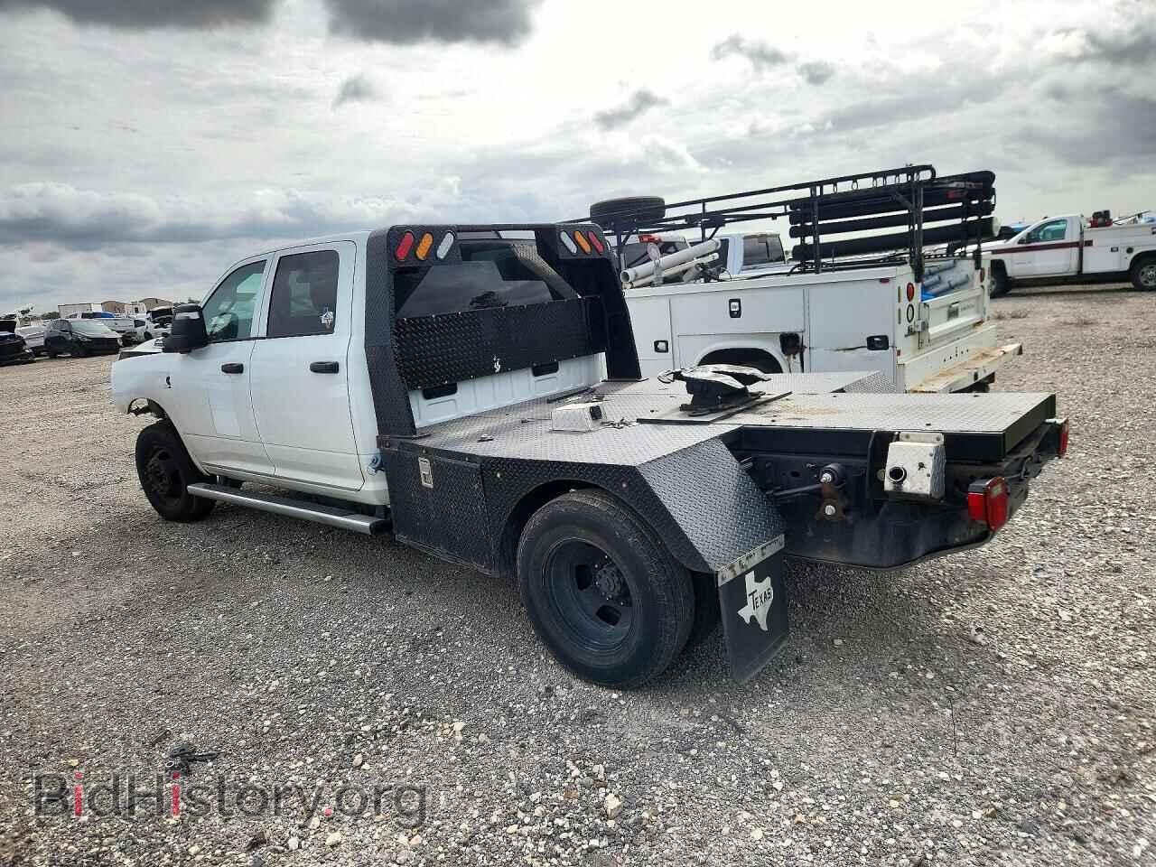 2024 RAM 3500 - VIN: 3C7WRTCLXRG138549 - Photo 2