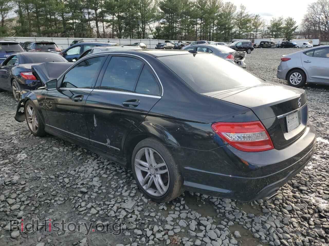 2012 MERCEDES-BENZ C-CLASS - VIN: WDDGF8BB5CA598245 - Фото 2