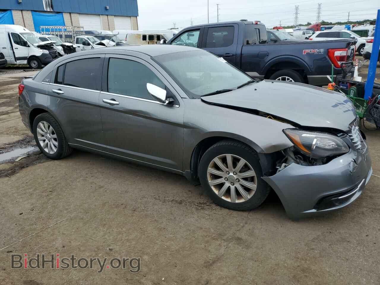 2013 CHRYSLER 200 - VIN: 1C3CCBCG0DN723871 - Фото 4