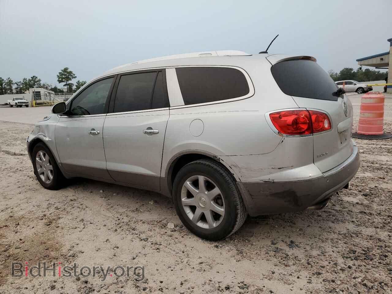 2010 BUICK ENCLAVE - VIN: 5GALRCED1AJ181364 - Фото 2