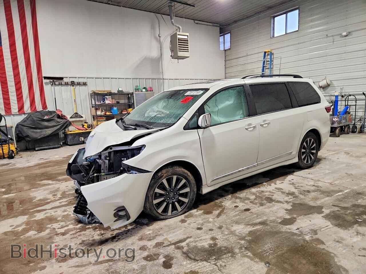 Фотография 5TDDZ3DC6JS189491 - TOYOTA SIENNA 2018