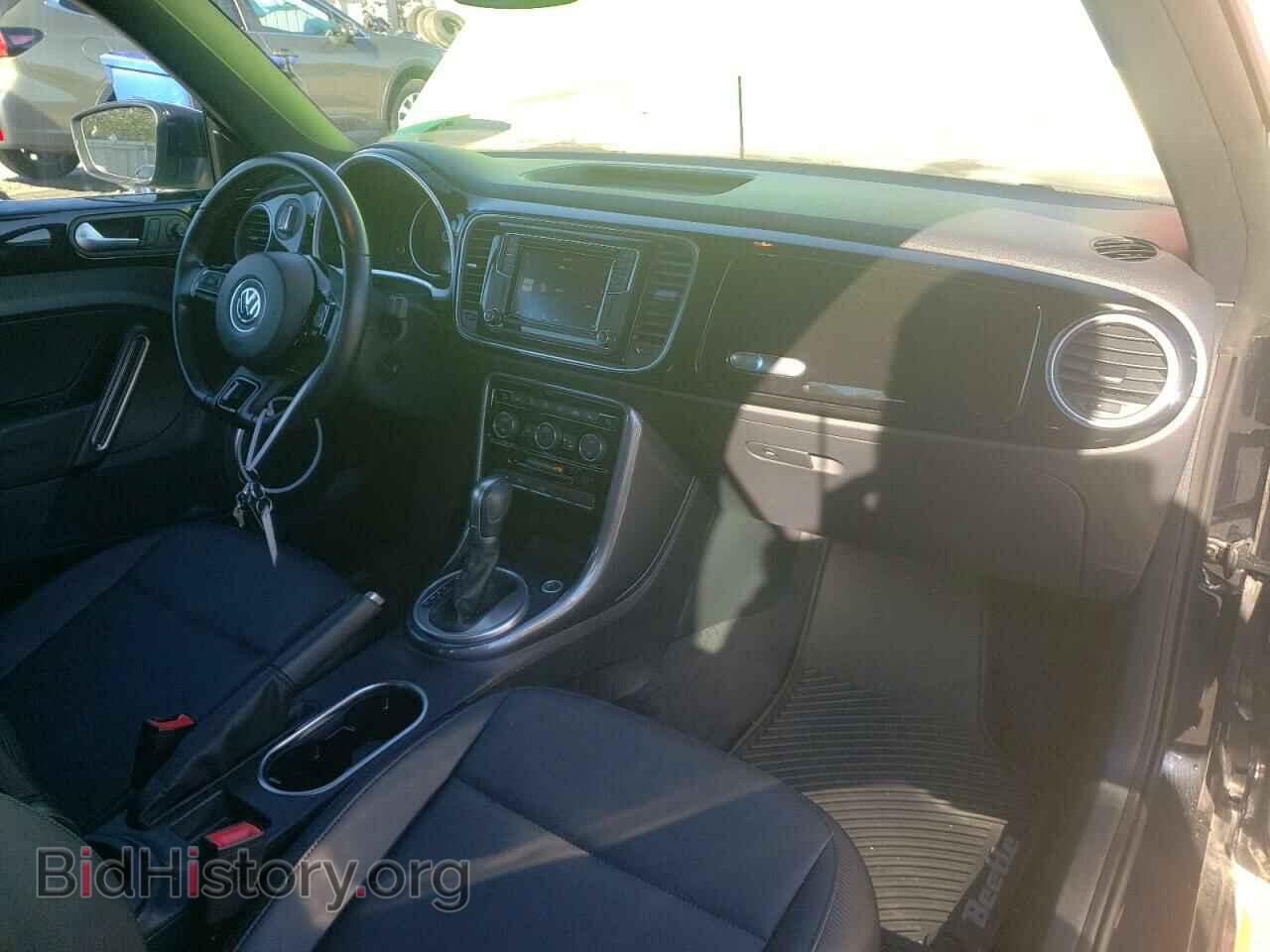 2018 VOLKSWAGEN BEETLE - VIN: 3VW5DAAT8JM516935 - Фото 8