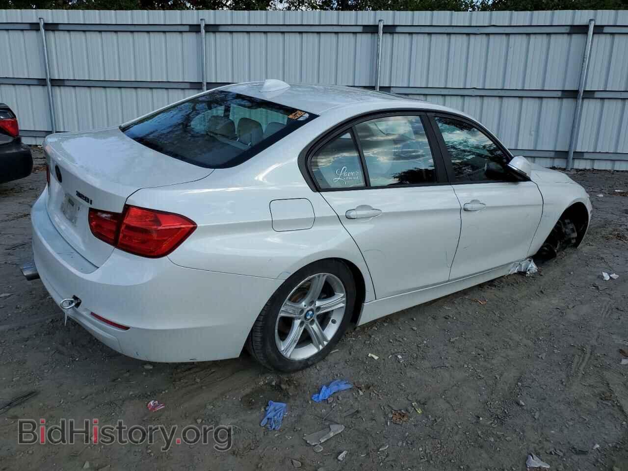2015 BMW 3 SERIES - VIN: WBA3B3C58FF548122 - Фото 3