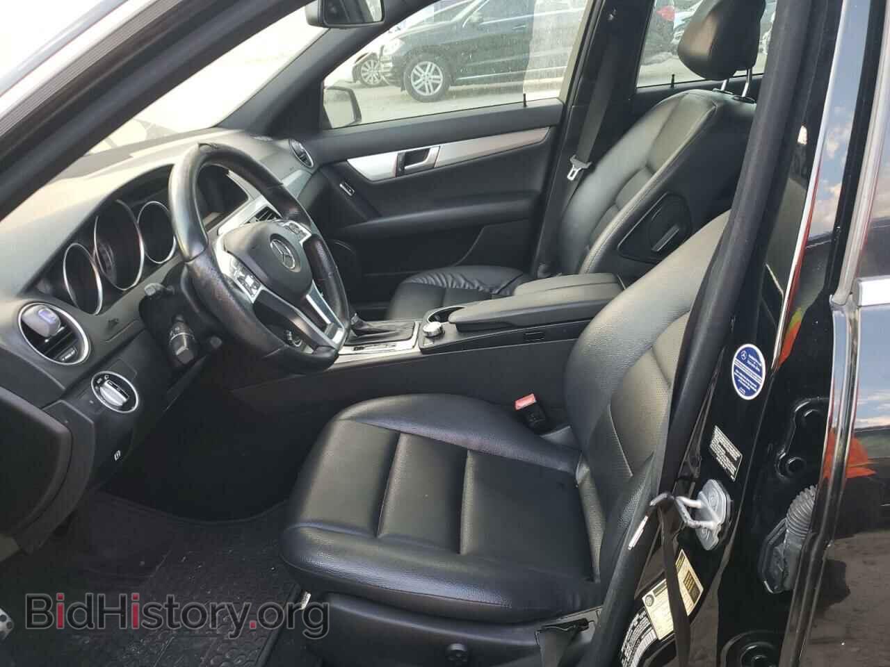 2012 MERCEDES-BENZ C-CLASS - VIN: WDDGF4HB4CA652120 - Фото 7