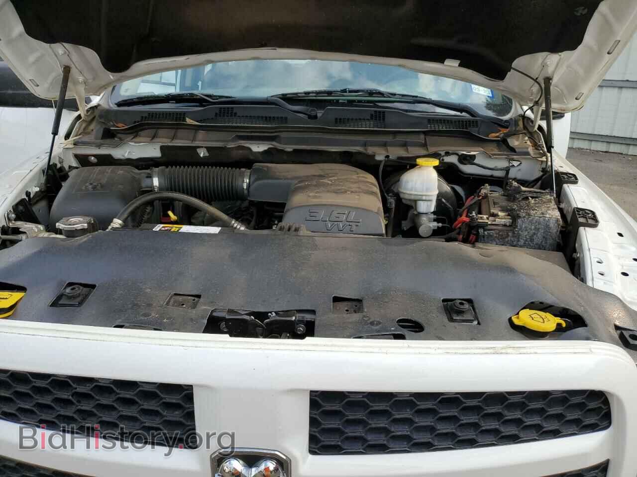 2018 RAM 1500 - VIN: 1C6RR6FG5JS304152 - Фото 11