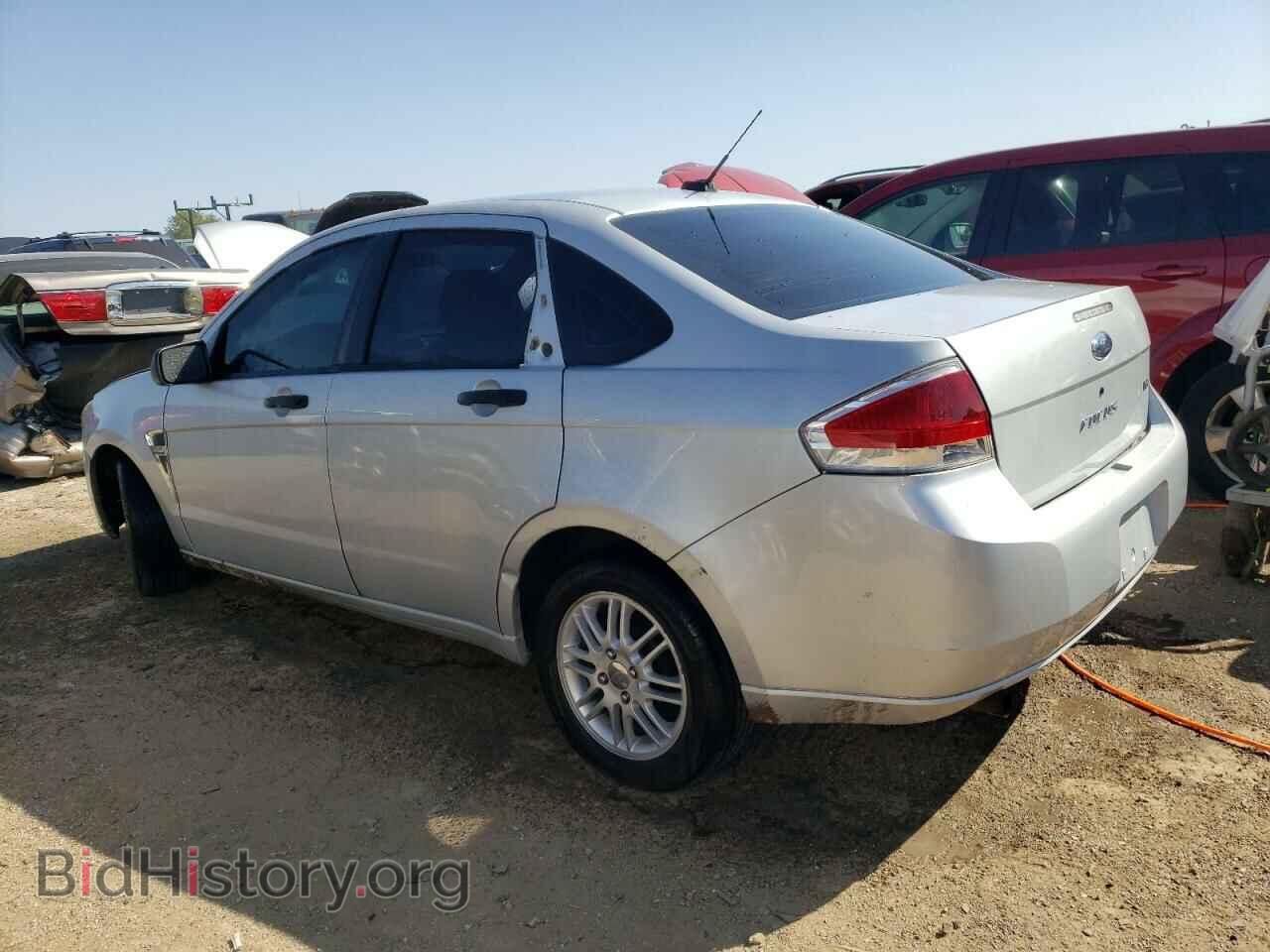 2008 FORD FOCUS - VIN: 1FAHP35N88W109468 - Фото 2
