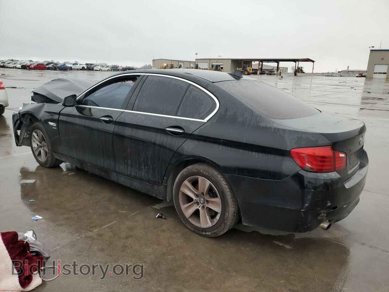 2011 BMW 5 SERIES - VIN: WBAFU7C59BC871881 - Фото 2