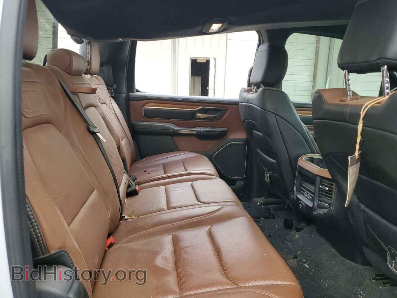 2019 RAM 1500 - VIN: 1C6SRFKT9KN832183 - Фото 10