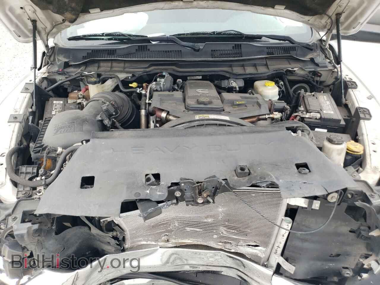 2015 RAM All Models - VIN: 3C6UR5DL6FG603720 - Photo 11
