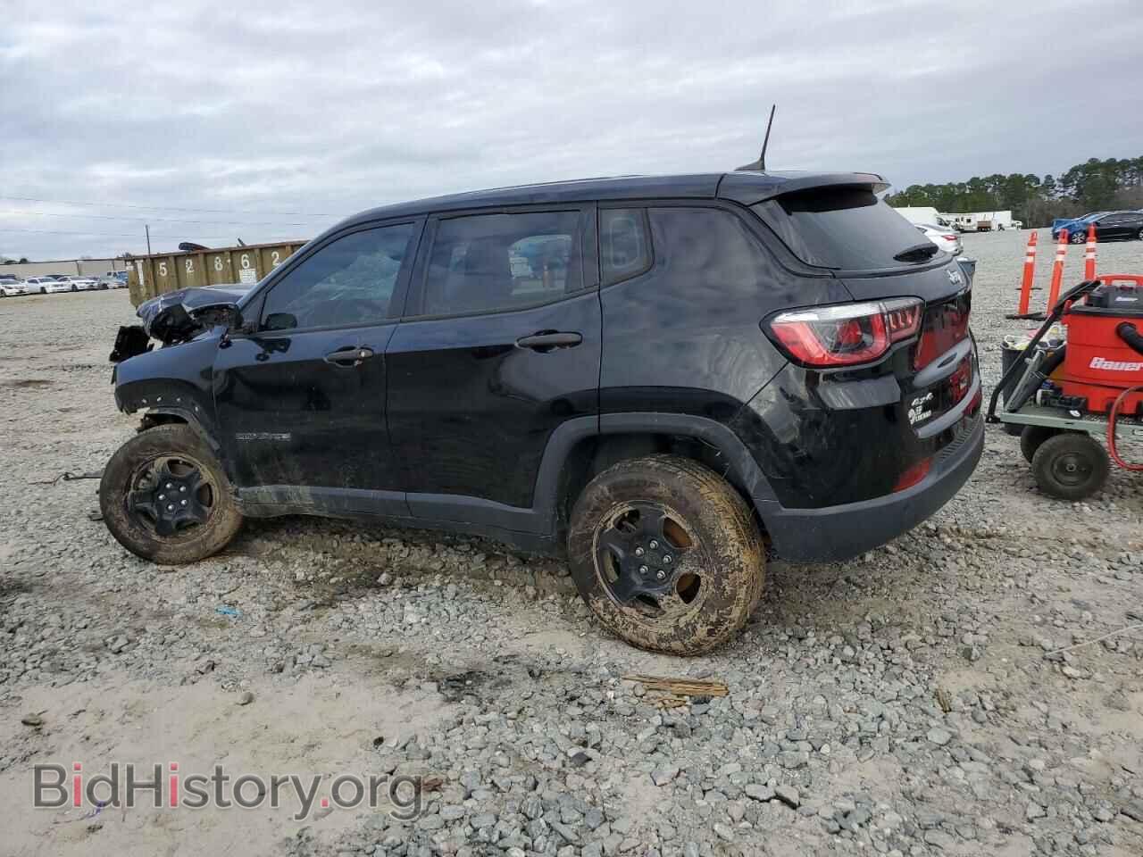 2018 JEEP COMPASS - VIN: 3C4NJDAB0JT213271 - Фото 2