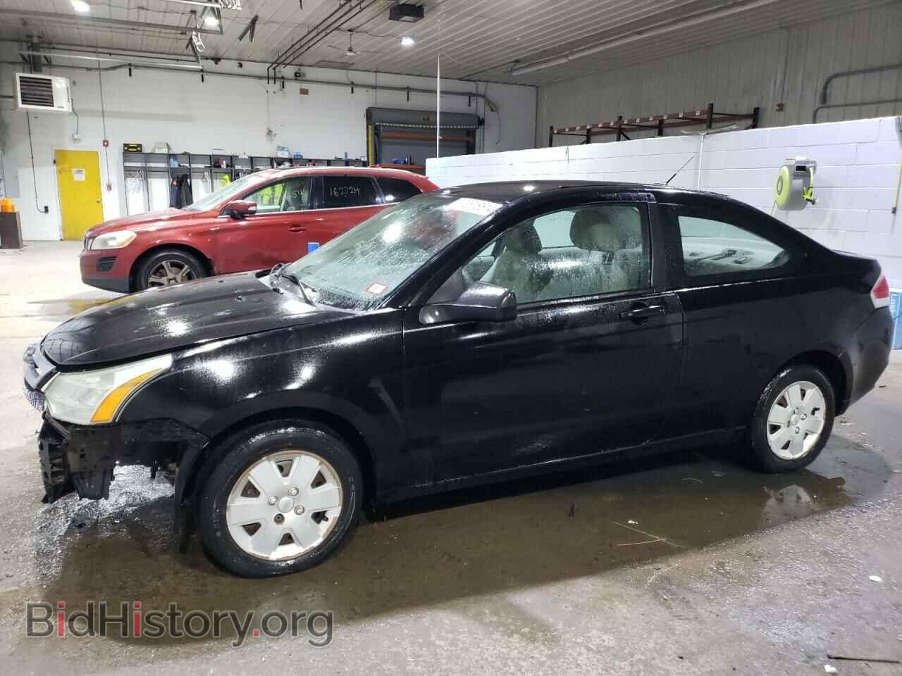 Photo 1FAHP32N08W234095 - FORD FOCUS 2008