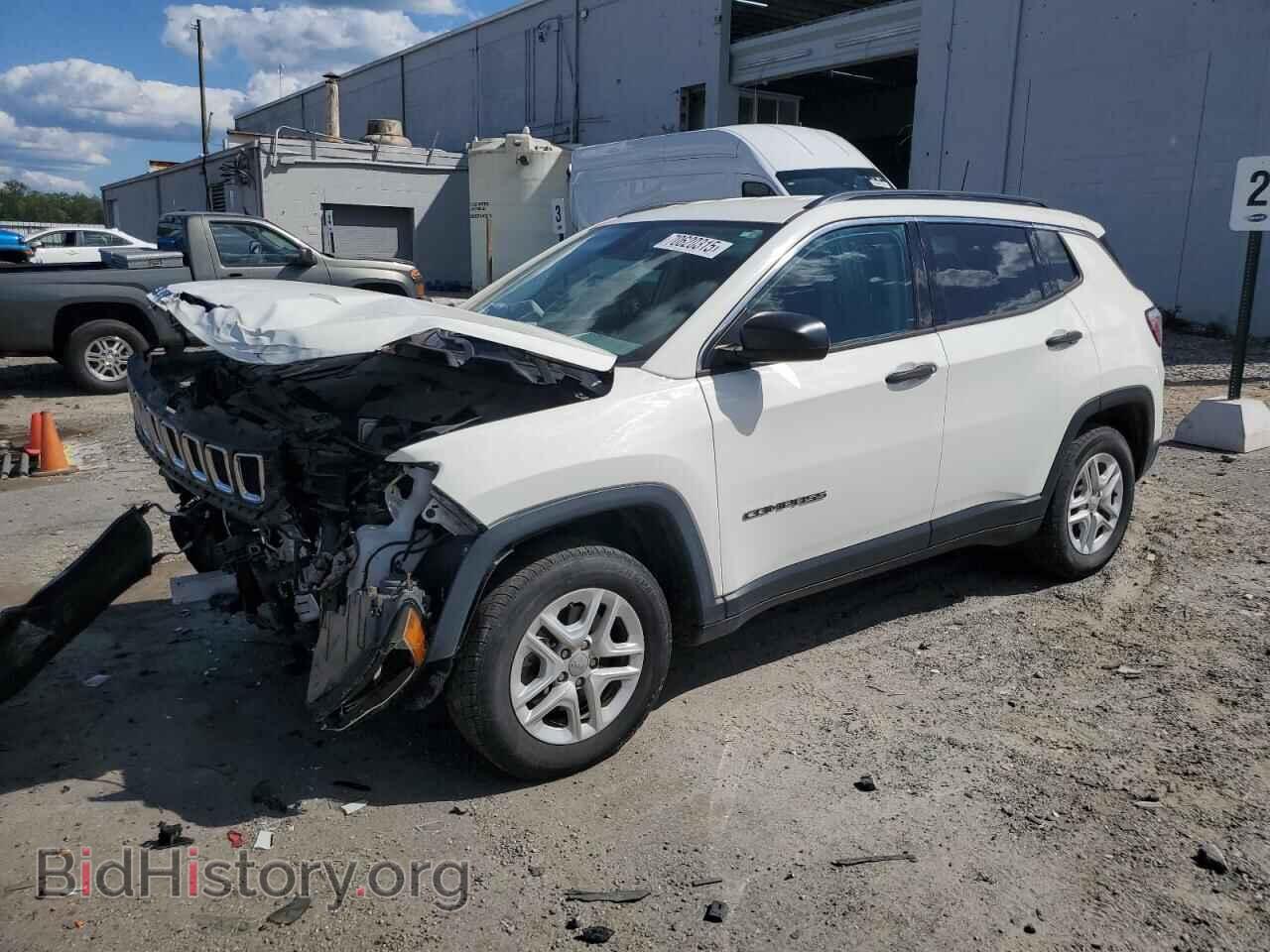 Photo 3C4NJCAB9KT614149 - JEEP COMPASS 2019