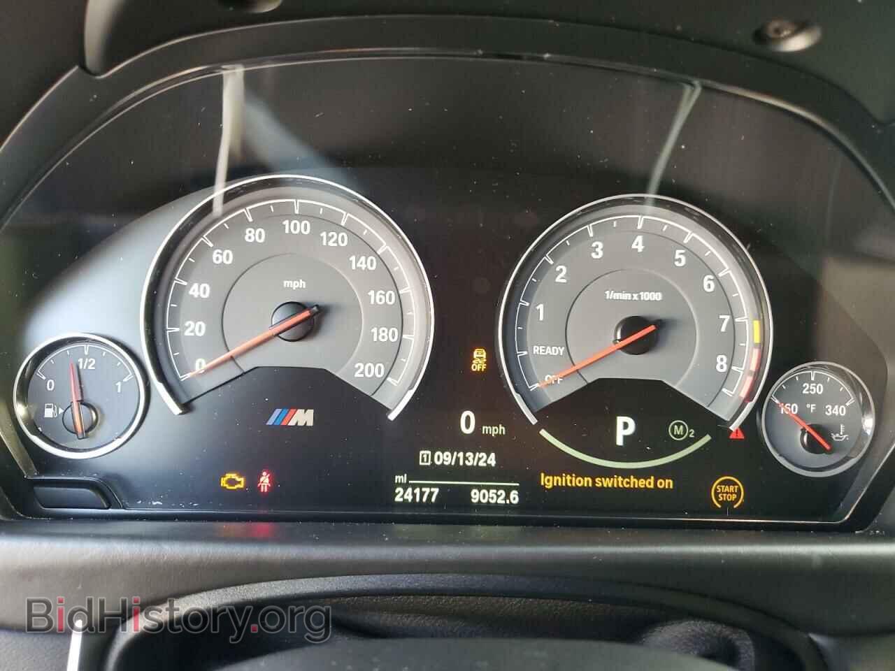 2018 BMW M3 - VIN: WBS8M9C52J5L01112 - Photo 9