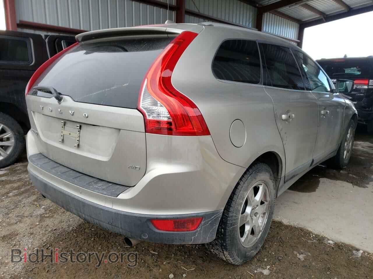 2012 VOLVO XC60 - VIN: YV4940DZ4C2335210 - Фото 4