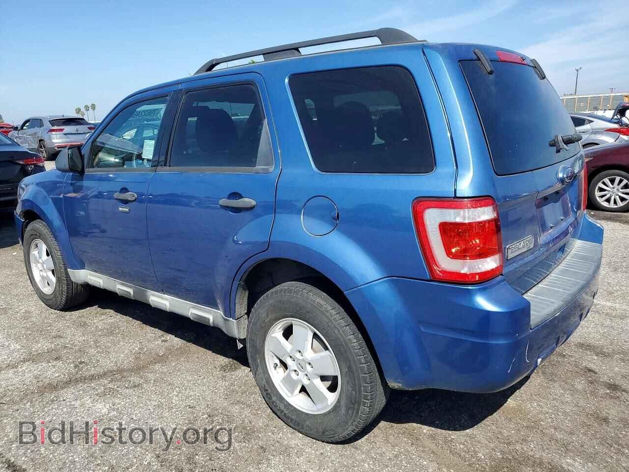 2010 FORD ESCAPE - VIN: 1FMCU0D76AKD28310 - Photo 2