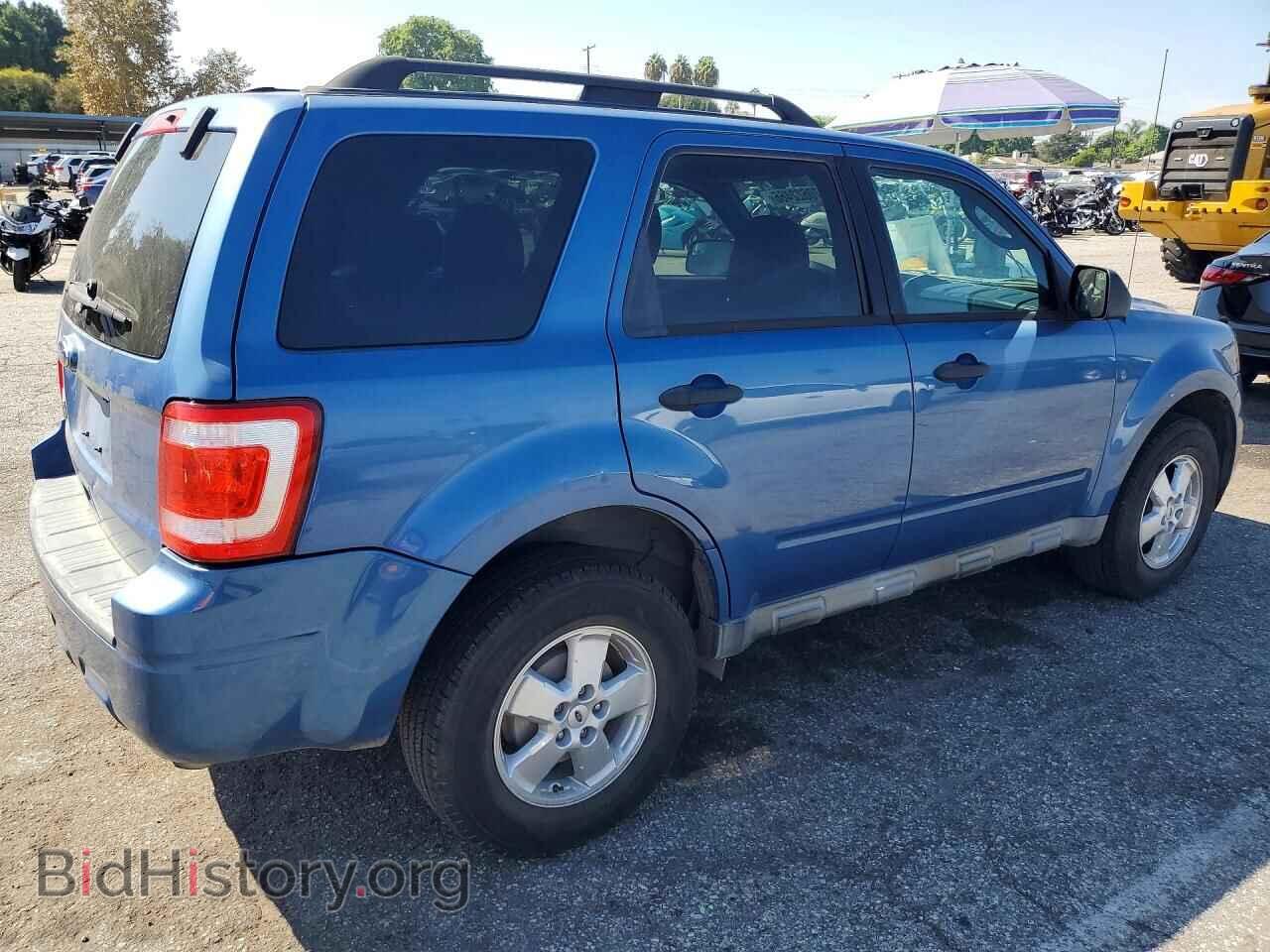 2010 FORD ESCAPE - VIN: 1FMCU0D76AKD28310 - Photo 3