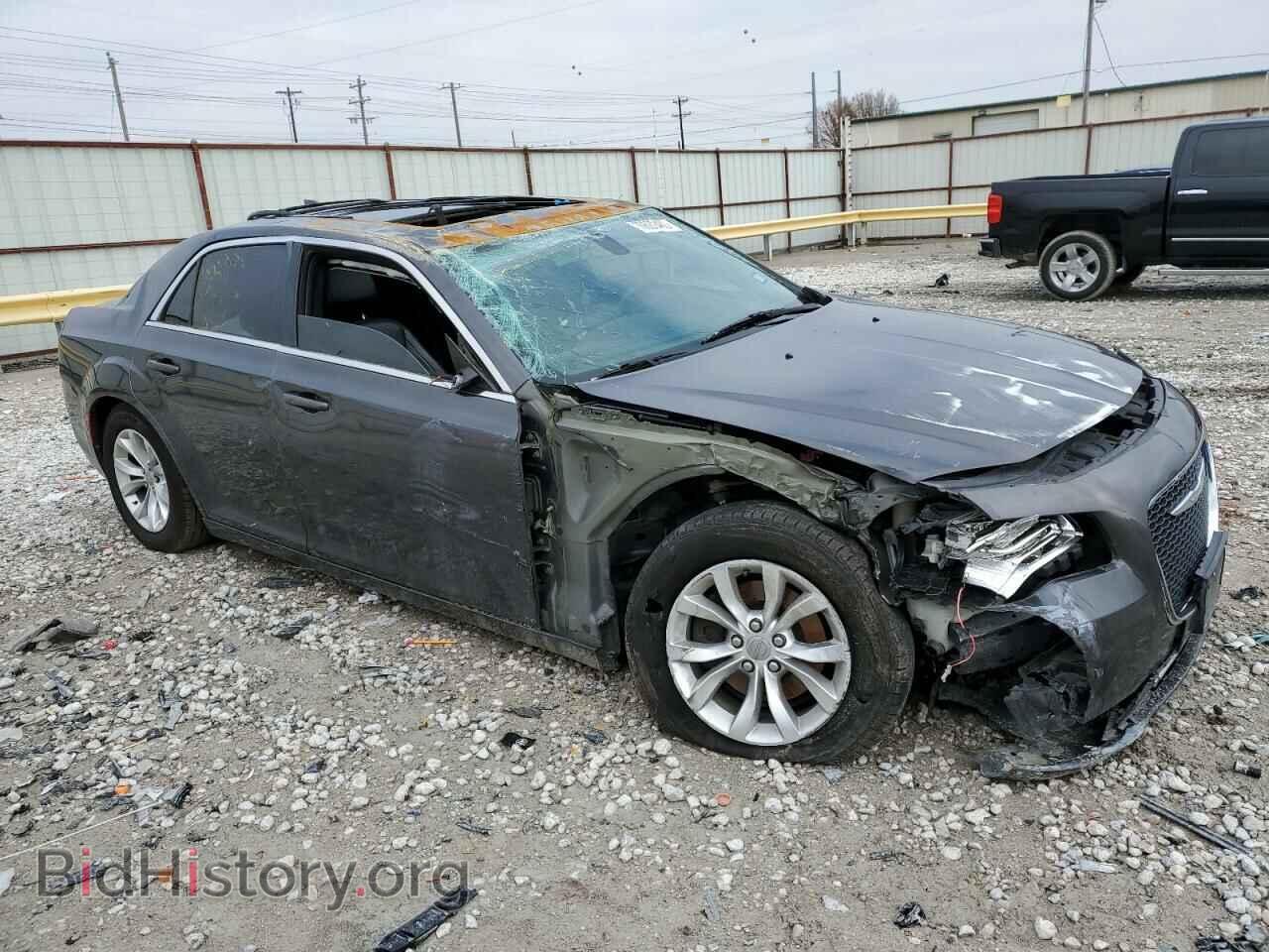 2015 CHRYSLER 300 - VIN: 2C3CCAAG4FH931860 - Фото 4