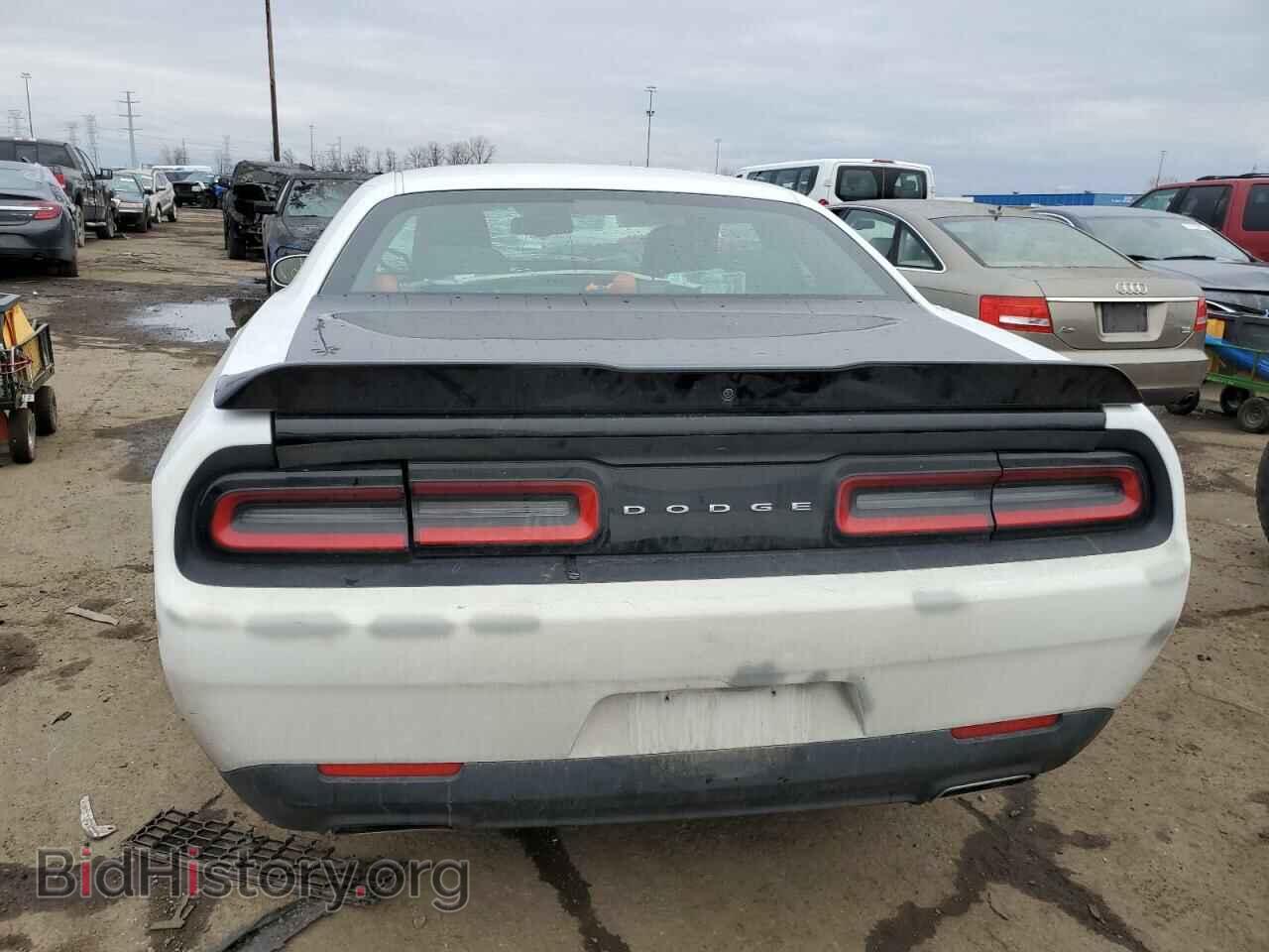 2016 DODGE CHALLENGER - VIN: 2C3CDZAG2GH131247 - Фото 6