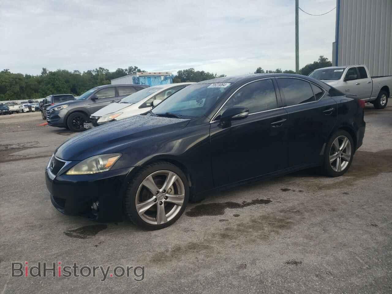 Photo JTHBF5C23B5143062 - LEXUS IS 2011