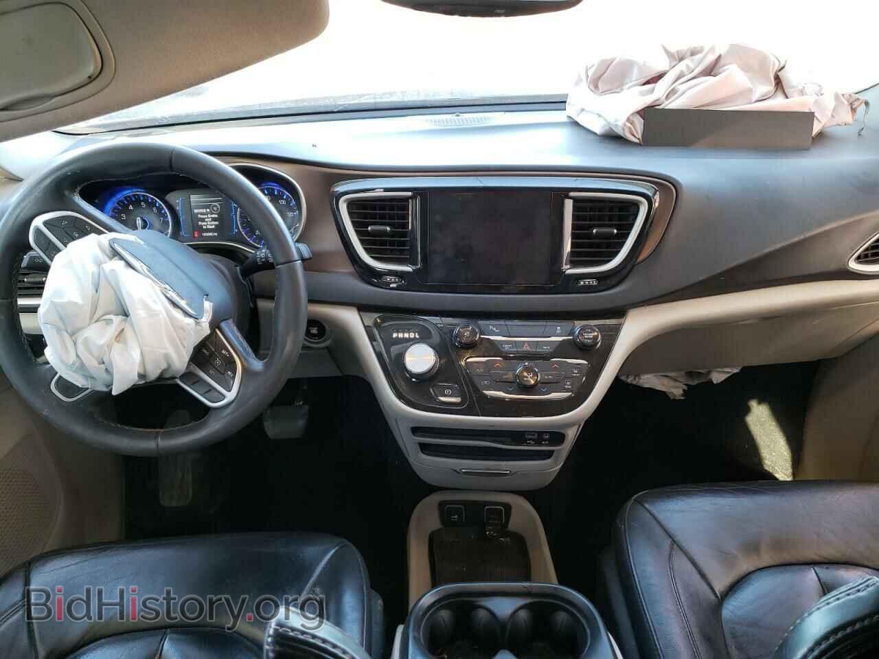 2017 CHRYSLER PACIFICA - VIN: 2C4RC1BG7HR657961 - Photo 8