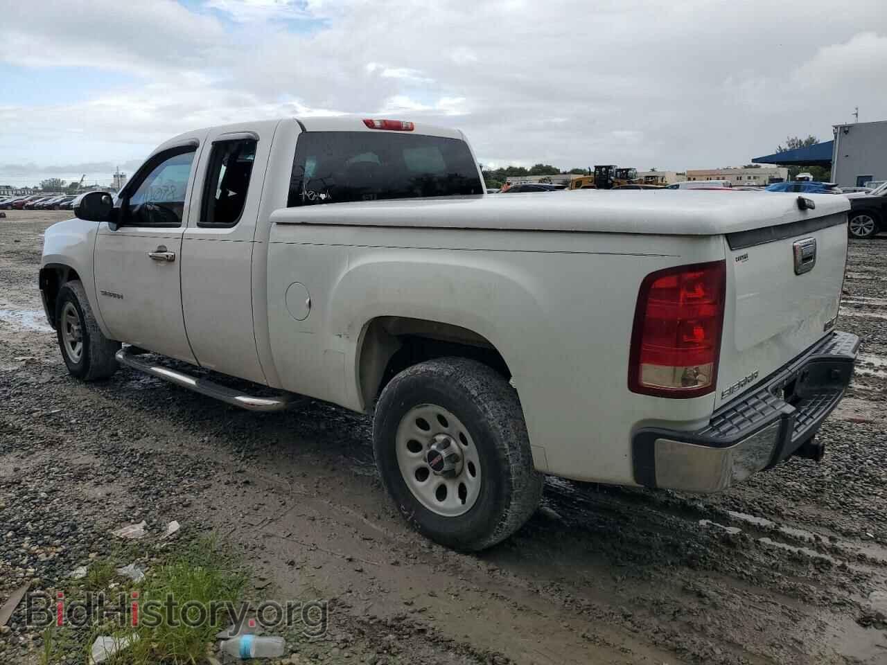 2011 GMC SIERRA - VIN: 1GTR1TEX3BZ100474 - Фото 2