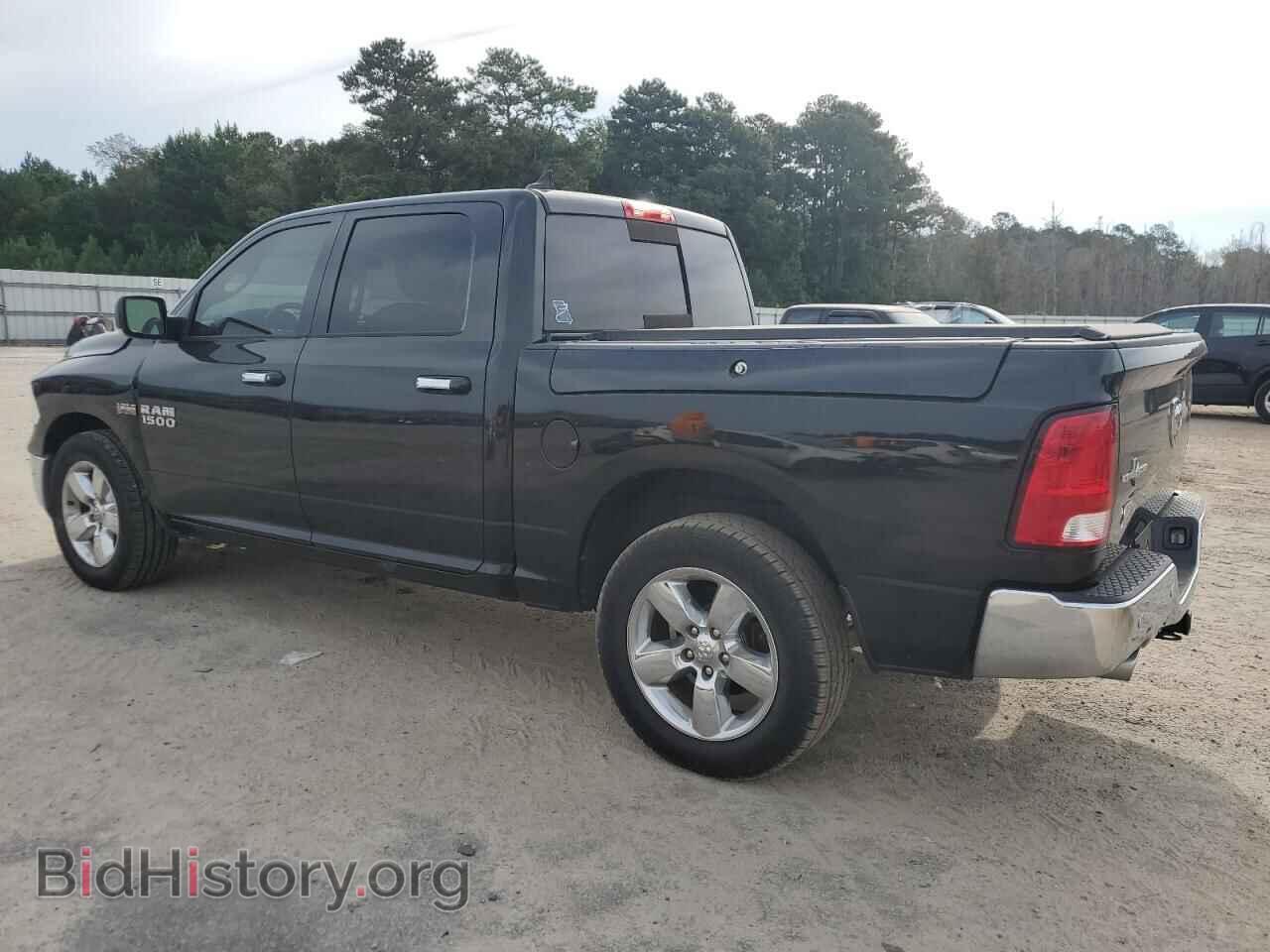 2017 RAM 1500 - VIN: 1C6RR6LT1HS616268 - Photo 2