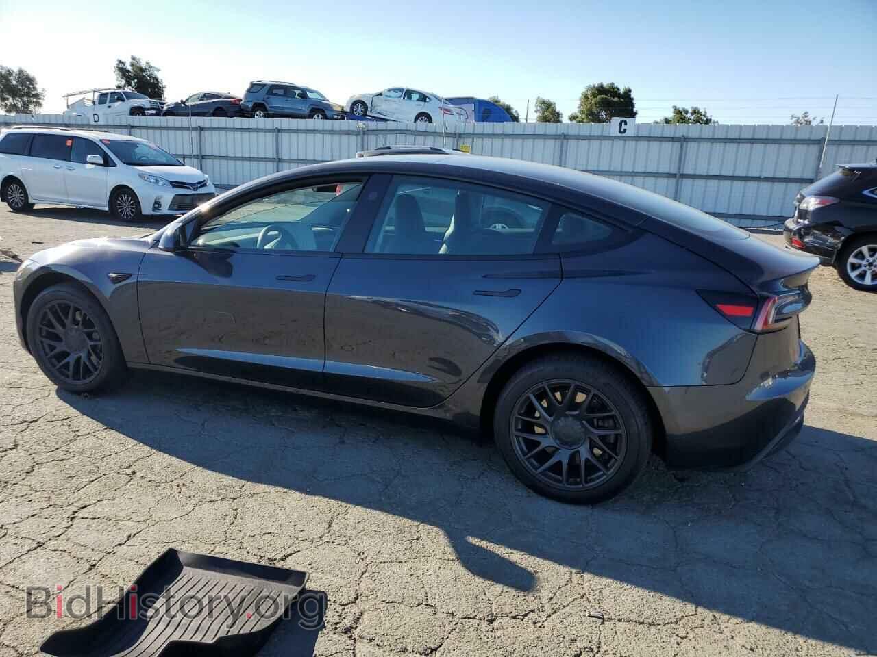 2024 TESLA MODEL 3 - VIN: 5YJ3E1EAXRF786040 - Photo 2