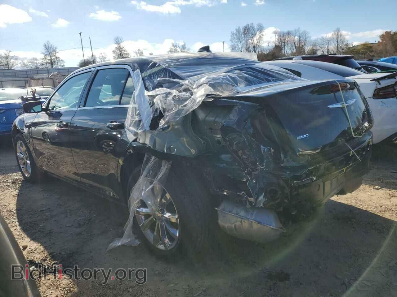 2016 CHRYSLER 300 - VIN: 2C3CCARG4GH213232 - Фото 2