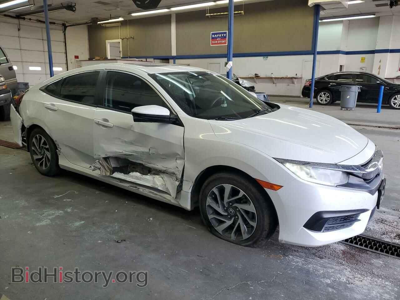 2017 HONDA CIVIC - VIN: 2HGFC2F7XHH523214 - Фото 4