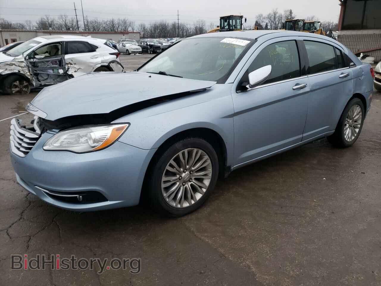 2013 CHRYSLER 200 - VIN: 1C3CCBCG4DN522135 - Фото 2